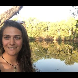 Meet your Posher, Rebecca